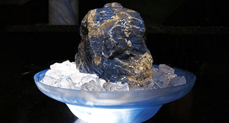 Zimmerbrunnen mit Naturstein Erdig und ästhetisch